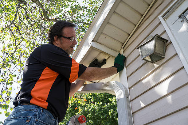 Best Property Management Cleanouts  in Lamont, CA